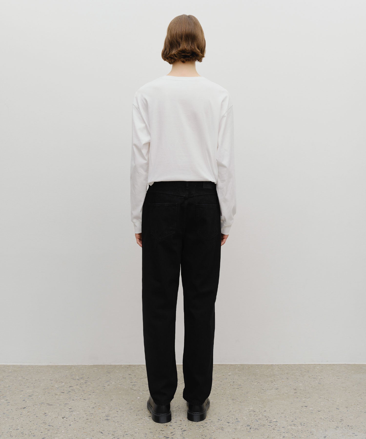 M SLIM STRAIGHT DENIM PANTS