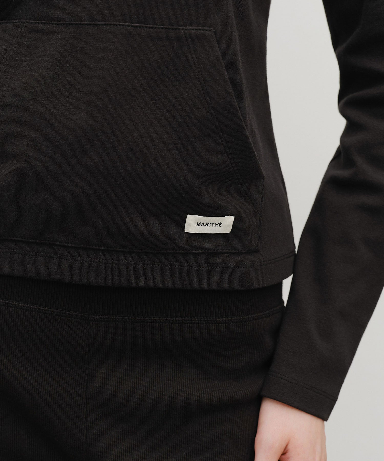 W BASIC HOODIE LONG SLEEVE
