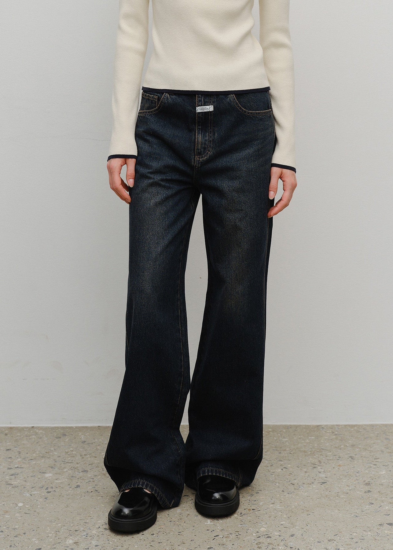 W VINTAGE WASHED DENIM PANTS