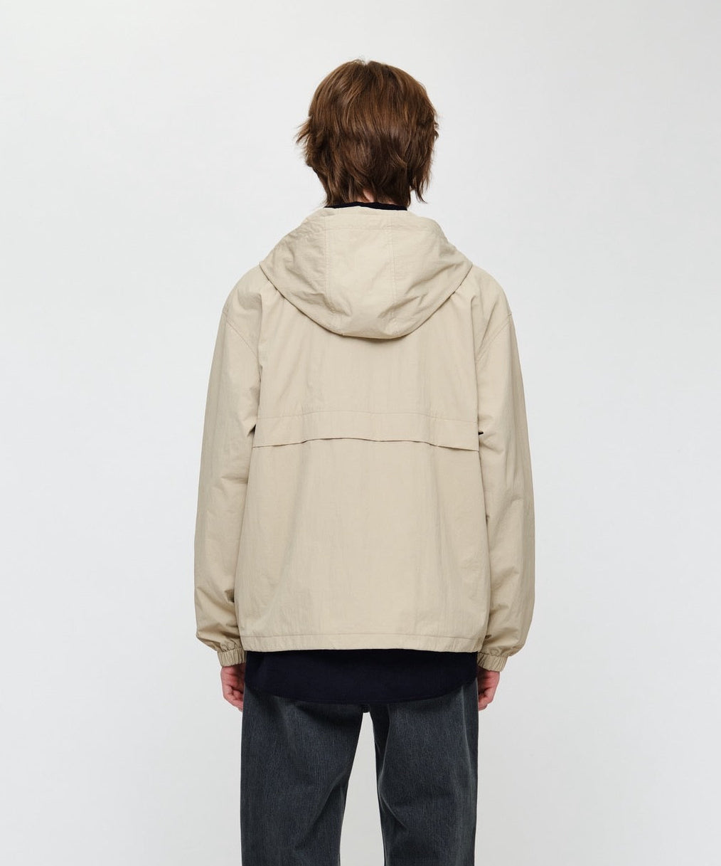 OUTPOCKET HOODED WIND JACKET