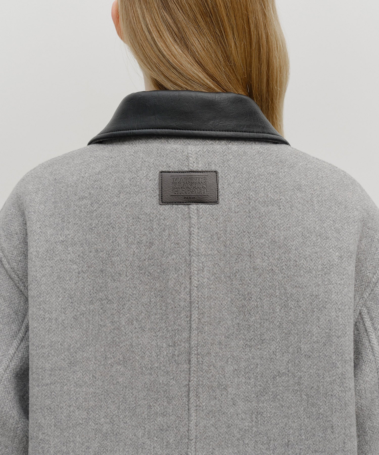 COLLAR POINT HALF COAT