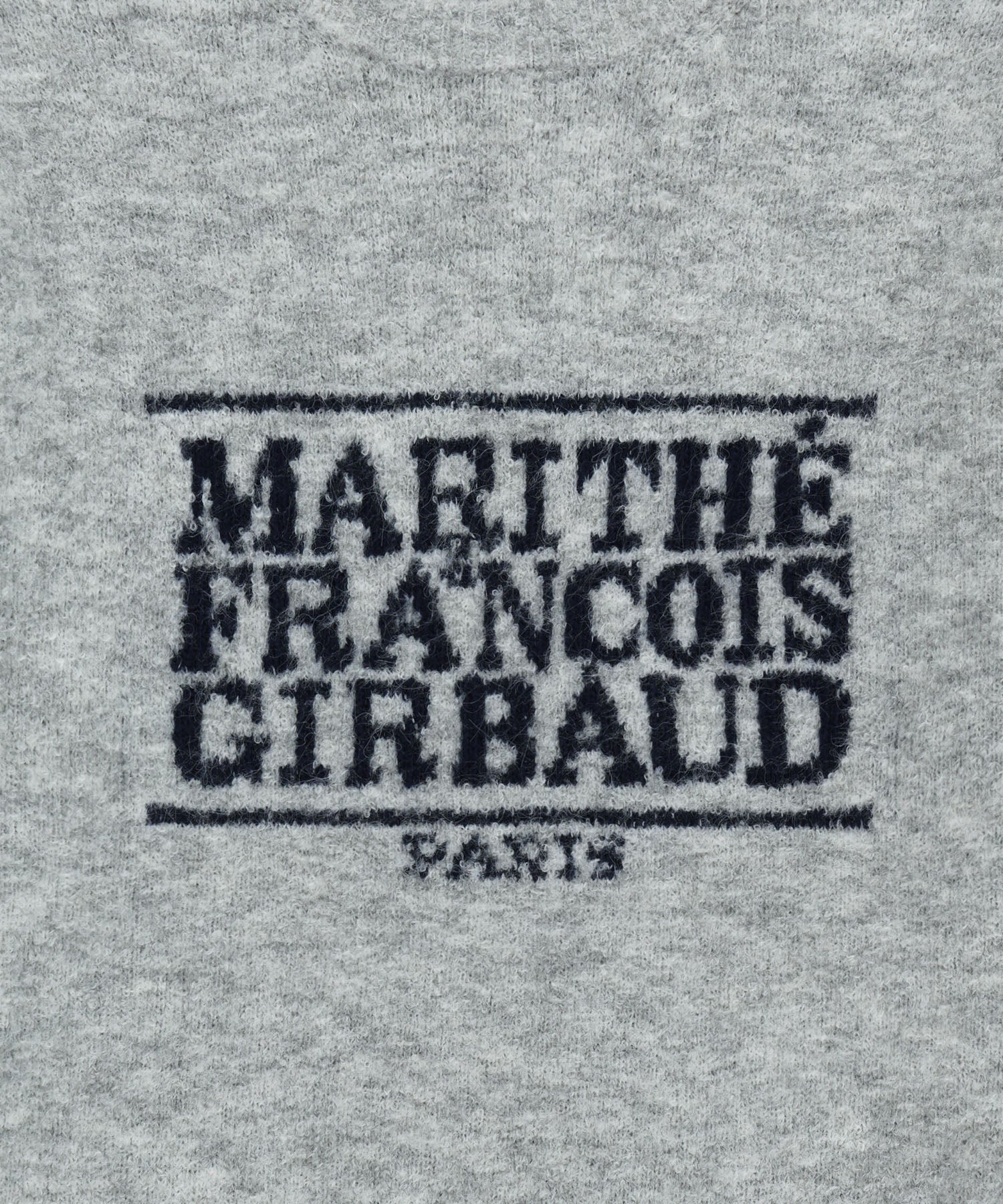 BOUCLE CLASSIC LOGO KNIT PULLOVER