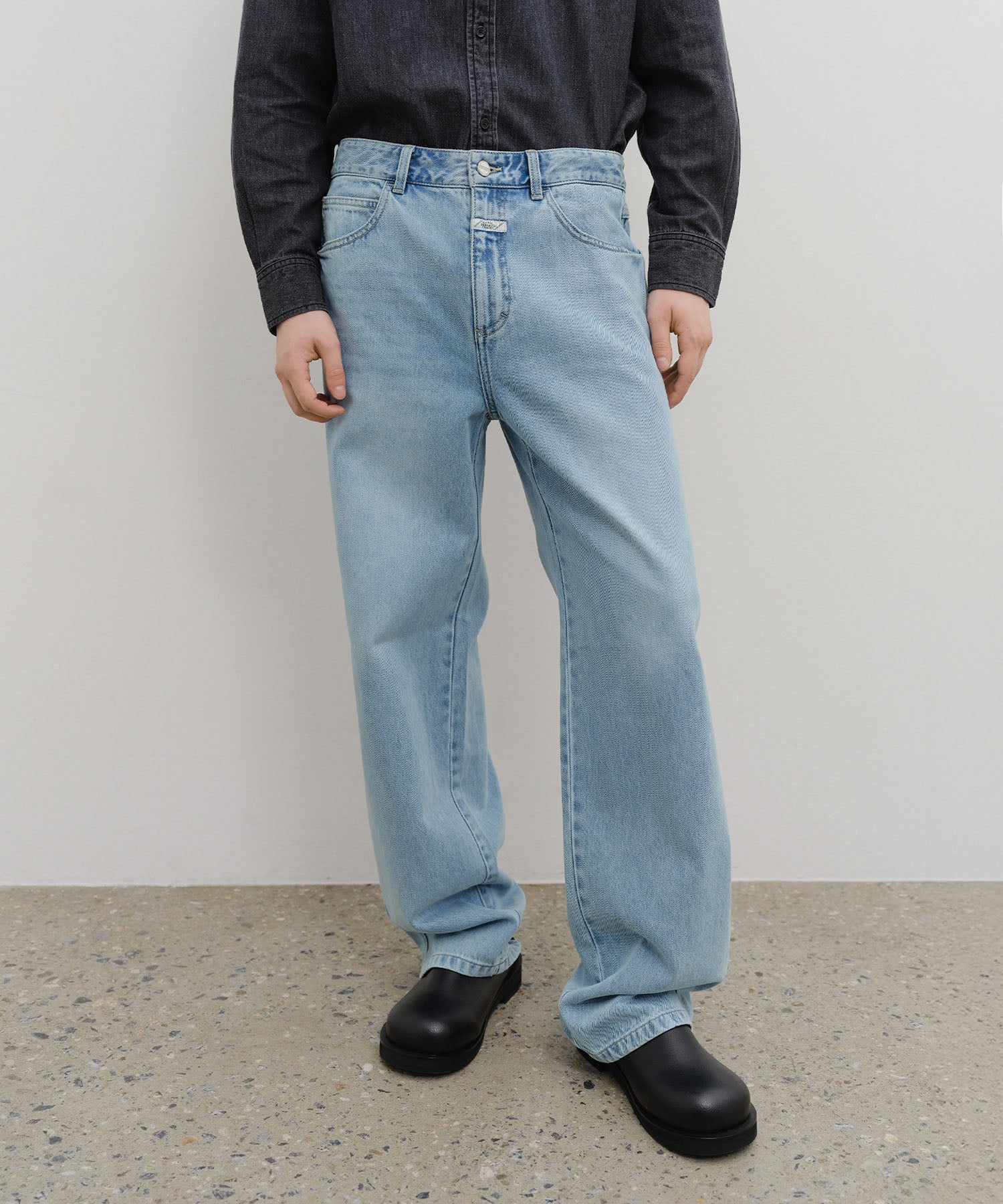 M HIGH STRAIGHT DENIM PANTS