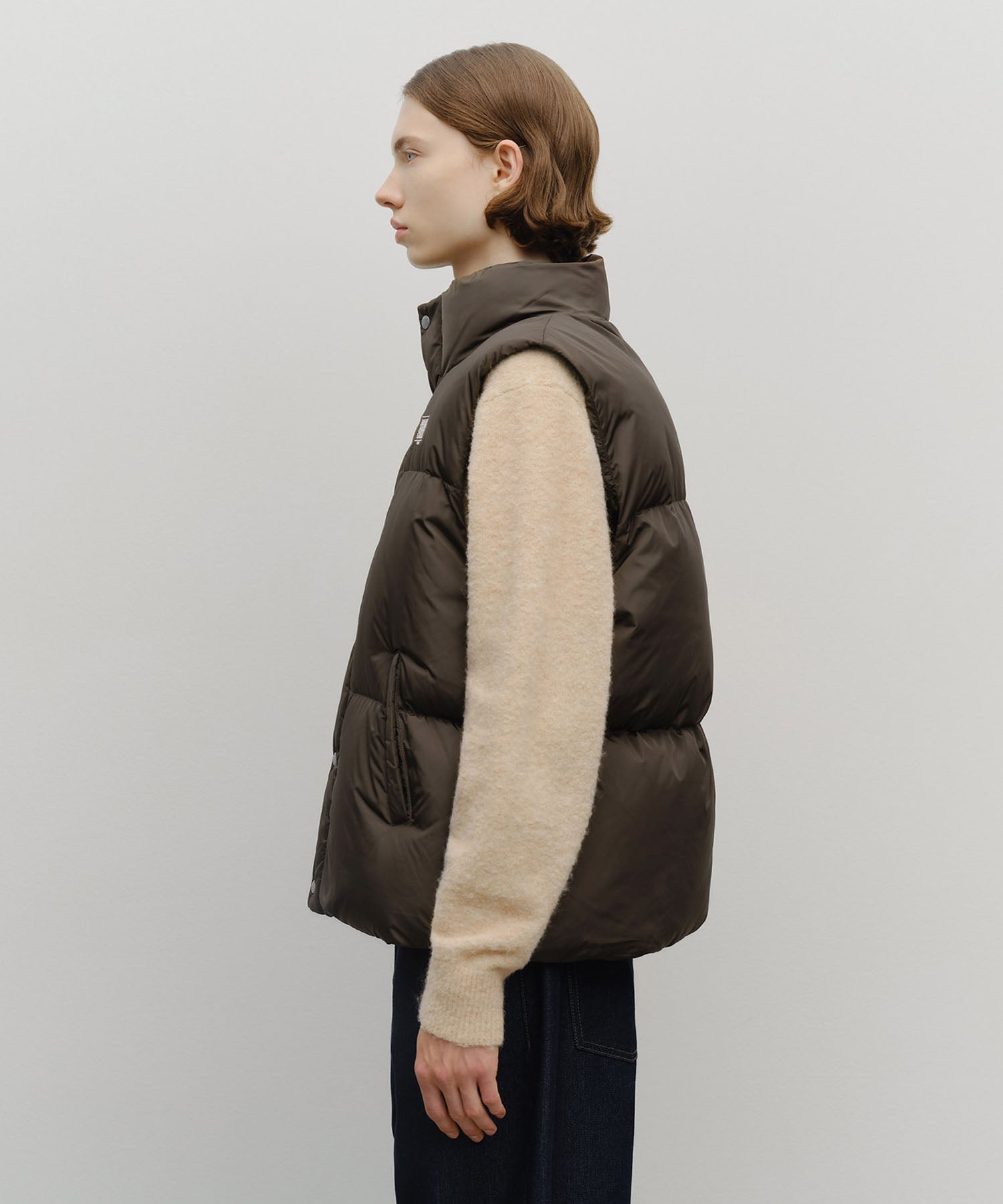 CLASSIC LOGO DOWN VEST