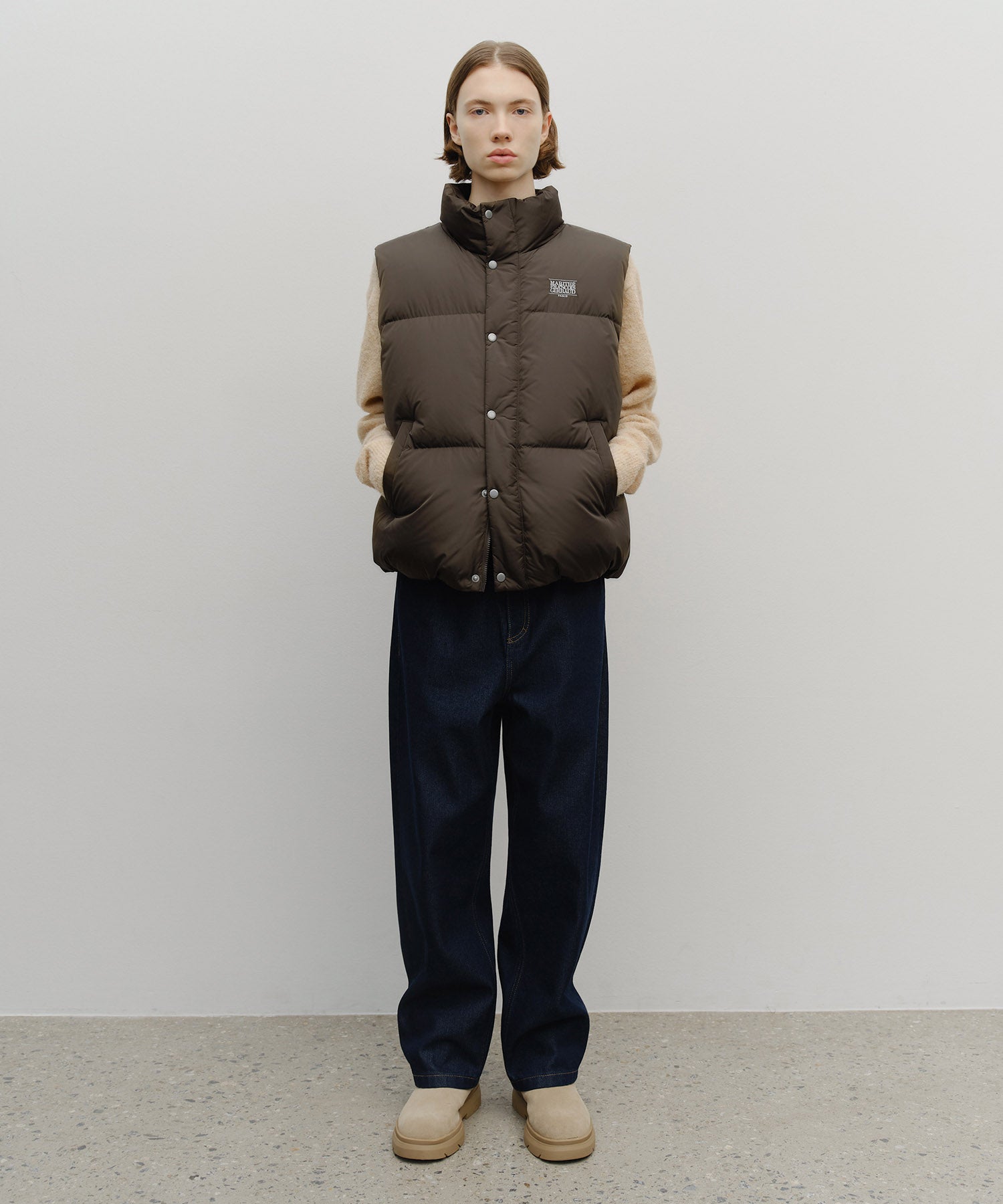 CLASSIC LOGO DOWN VEST