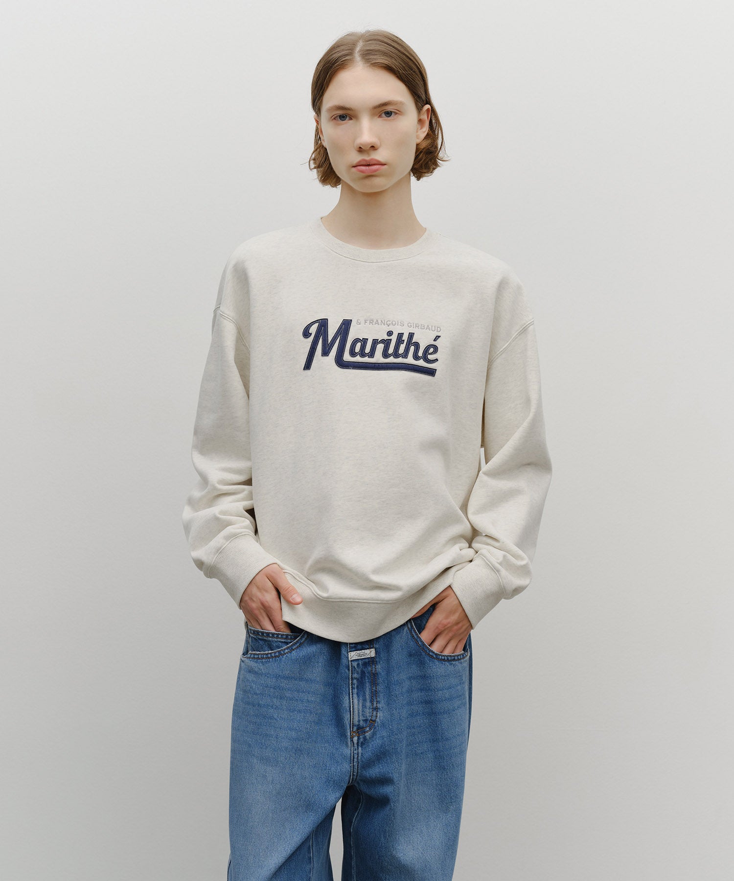 APPLIQUE LOGO OVERSIZED SWEATSHIRT (BRUSHED)