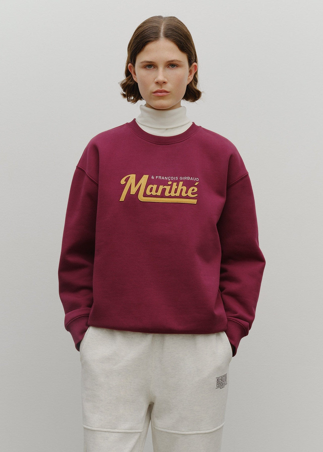 APPLIQUE LOGO OVERSIZED SWEATSHIRT (BRUSHED)