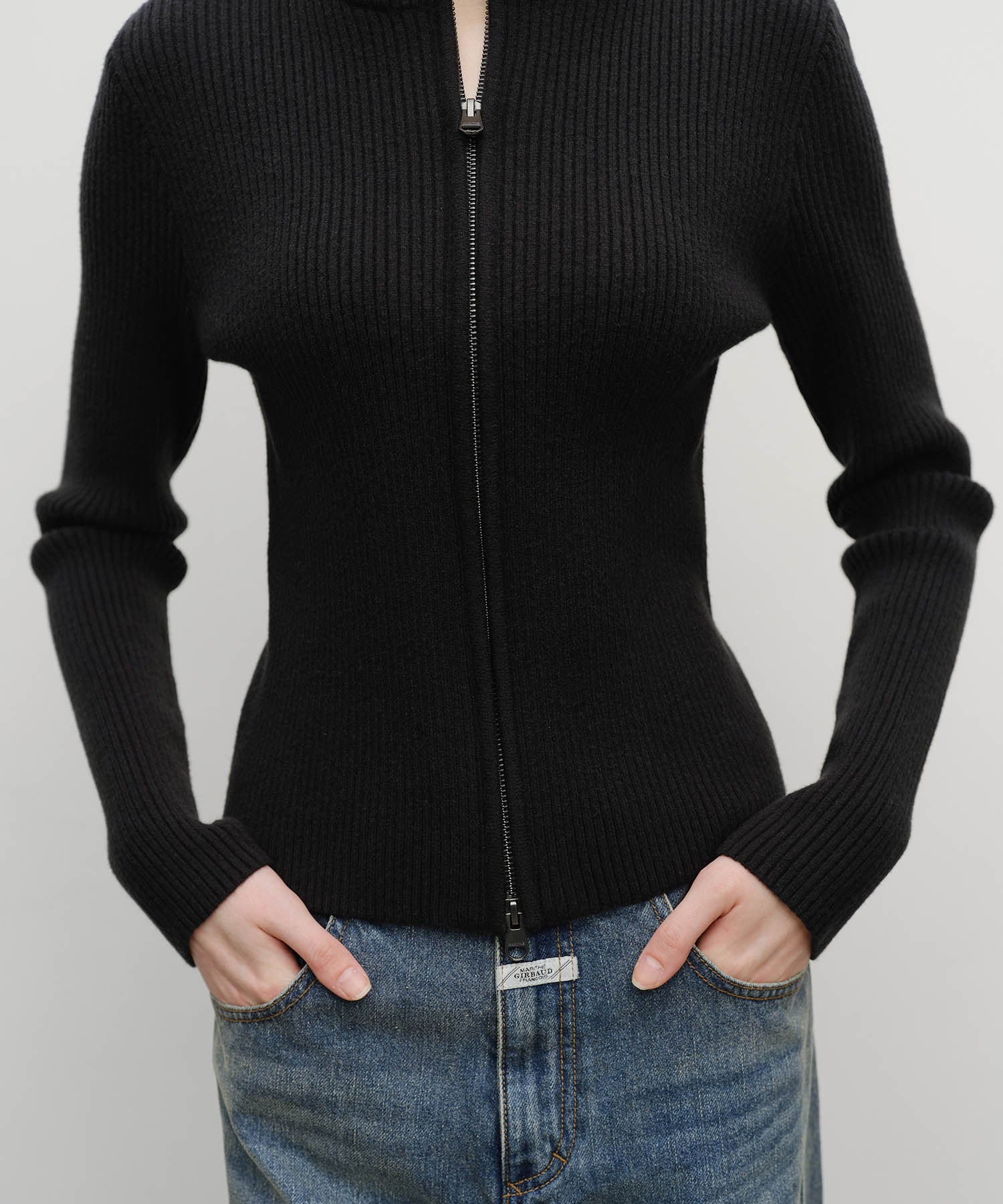 W TWO WAY HIGH NECK ZIPUP CARDIGAN