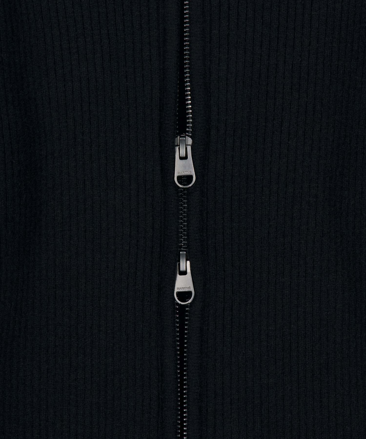 W TWO WAY HIGH NECK ZIPUP CARDIGAN