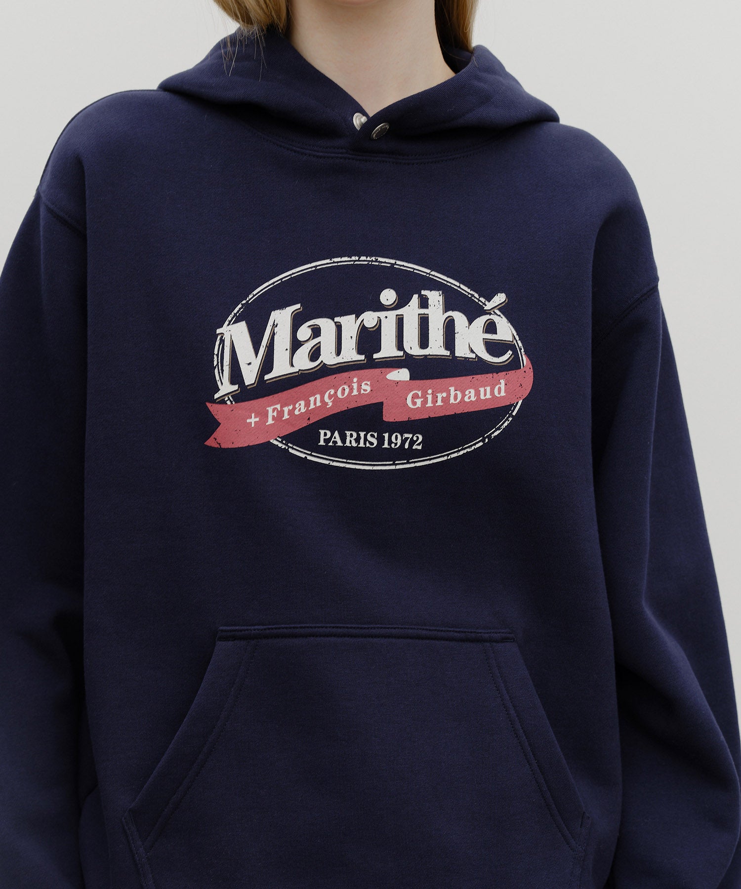 VINTAGE STAMP GRAPHIC HOODIE (BRUSHED)