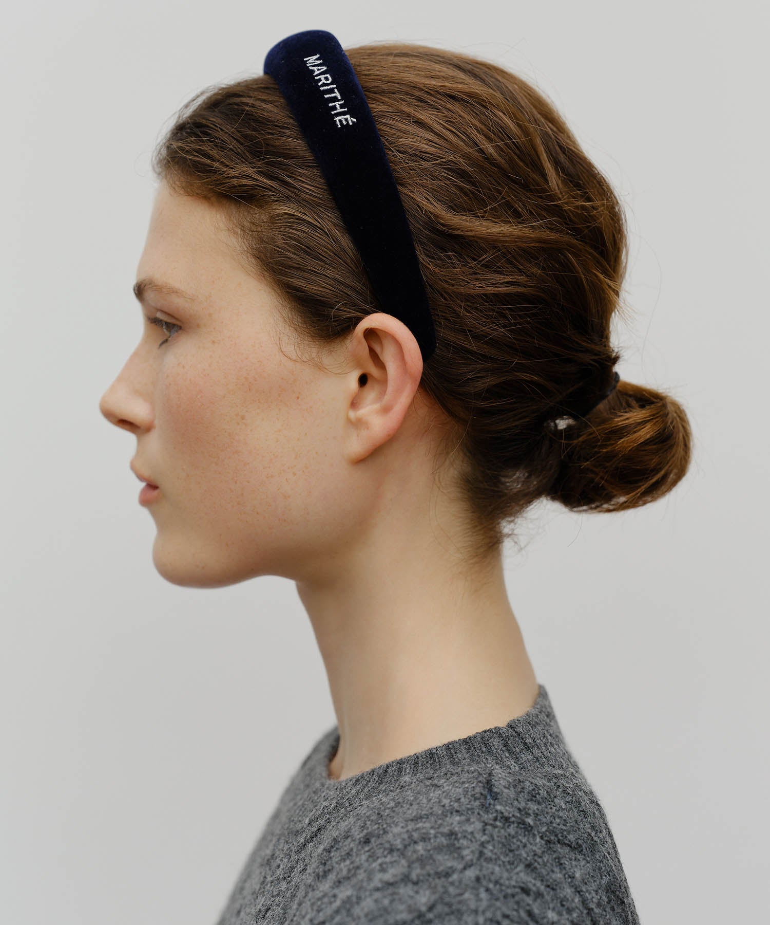 REGULAR LOGO VELVET HAIR BAND