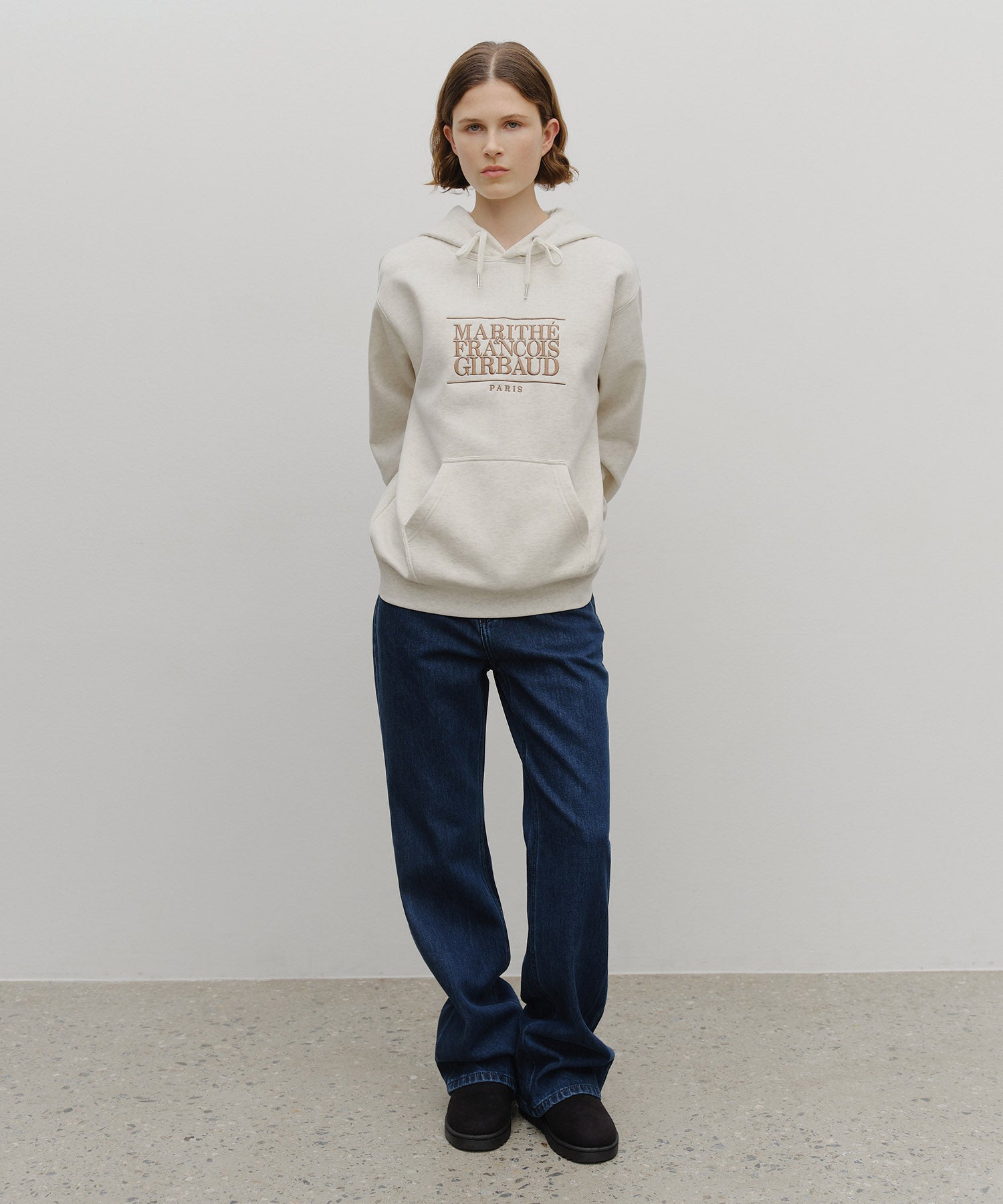 CLASSIC LOGO EMBROIDERY HOODIE (BRUSHED)