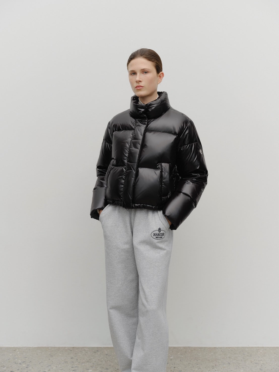 W GLOSSY CROP DOWN JACKET