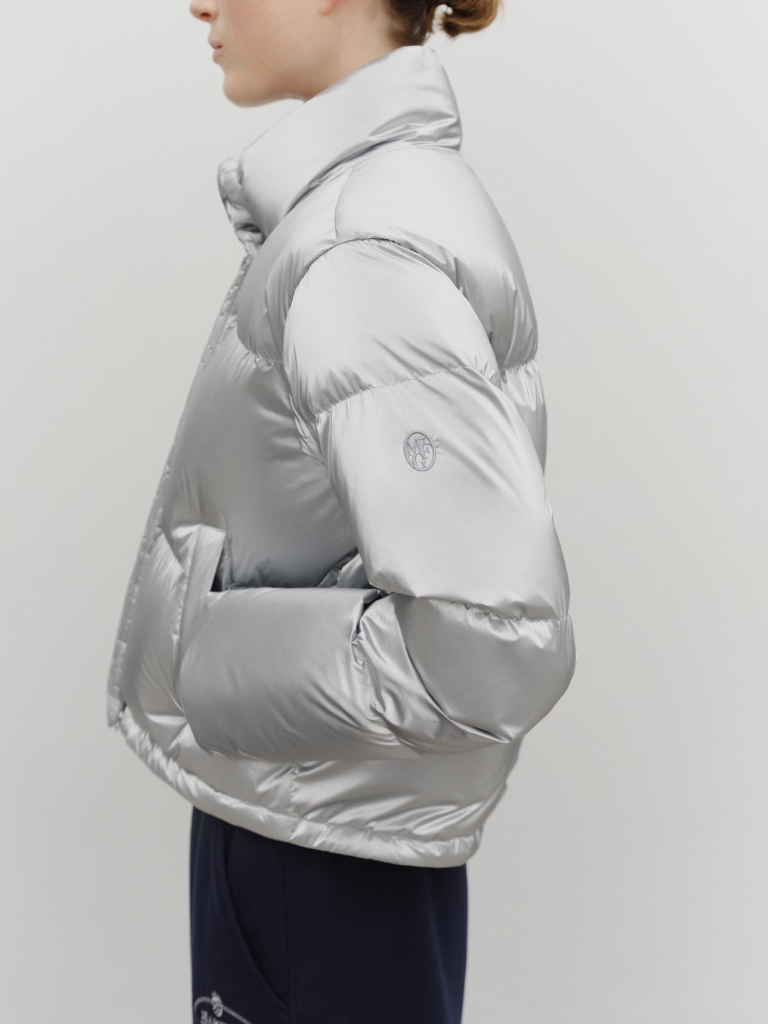 W GLOSSY CROP DOWN JACKET