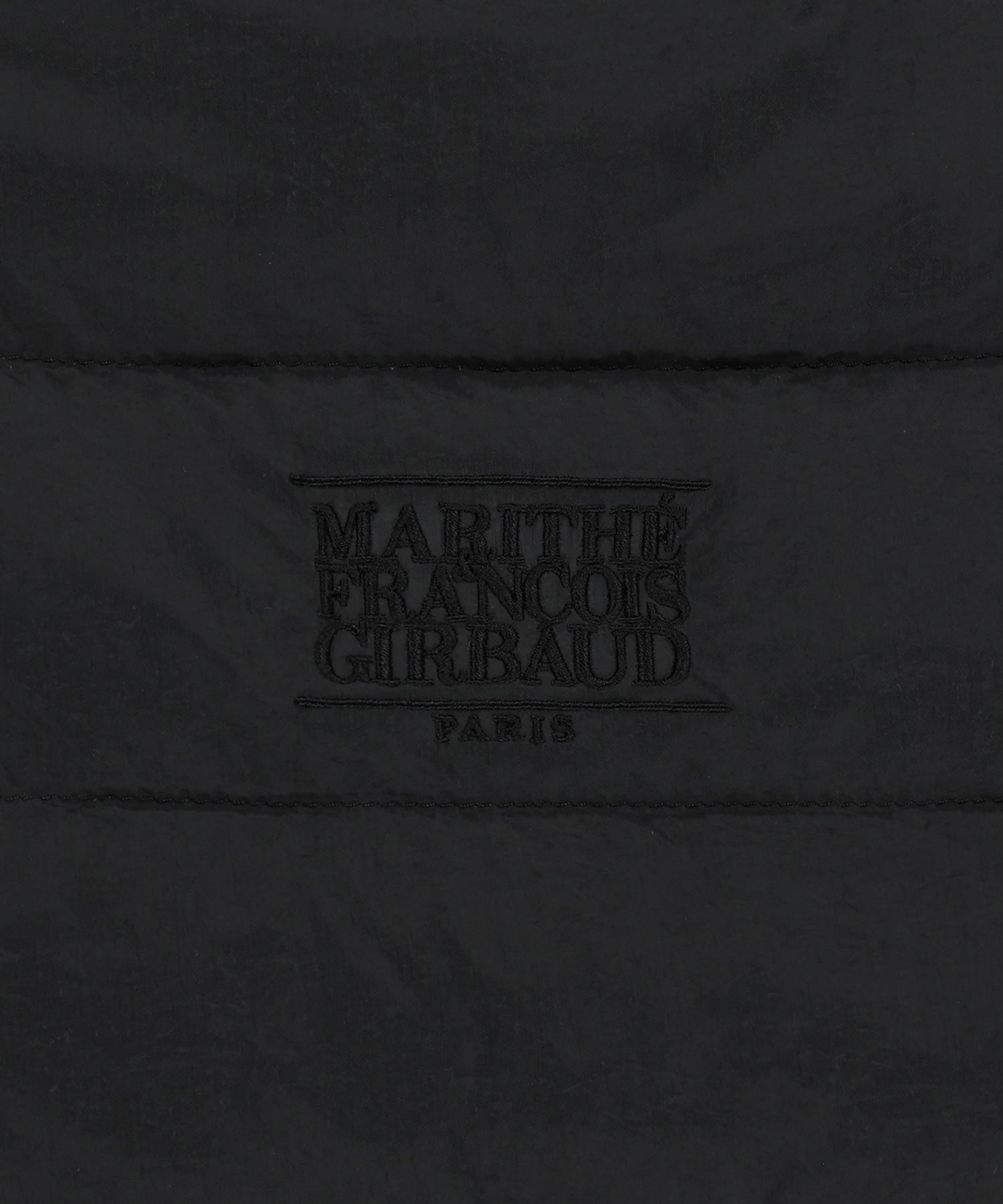 CLASSIC LOGO HOODED LIGHT DOWN JACKET