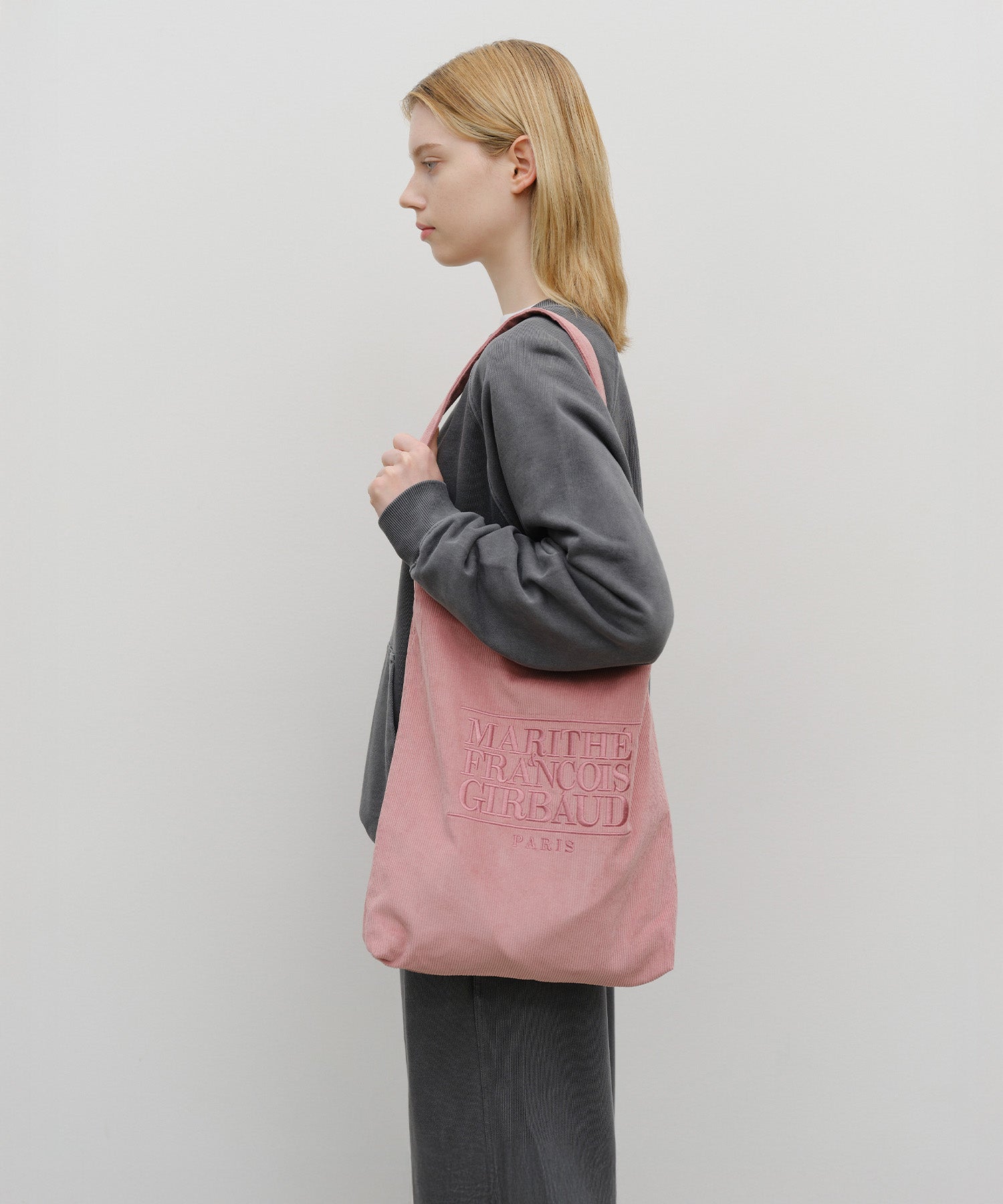 CLASSIC LOGO CORDUROY SHOULDER BAG