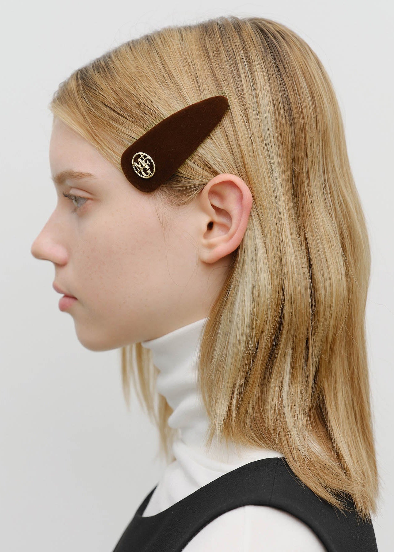 CIRCLE LOGO VELVET HAIR PIN