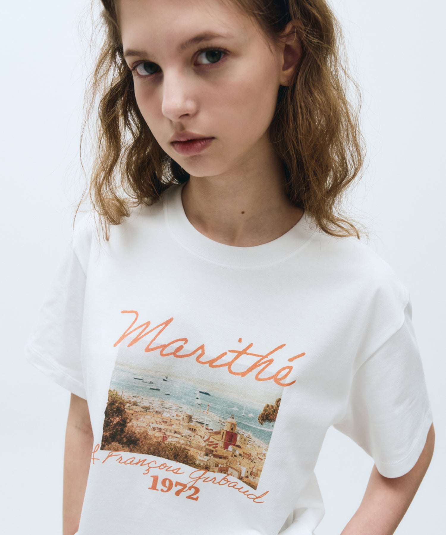 SUMMER BEACH COLLAGE GRAPHIC HALF TEE