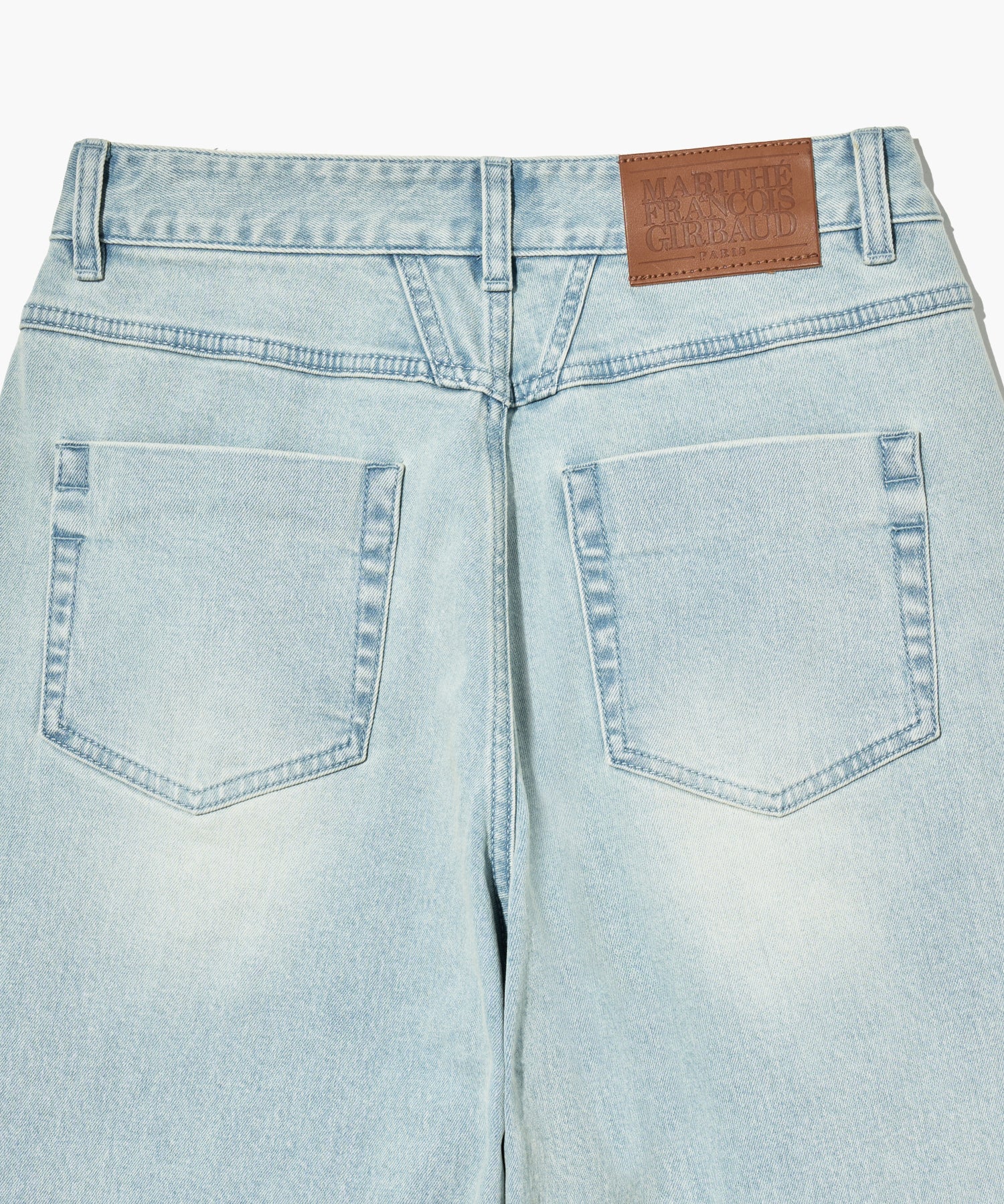 W LOW-WAIST TUCK WIDE DENIM PANTS
