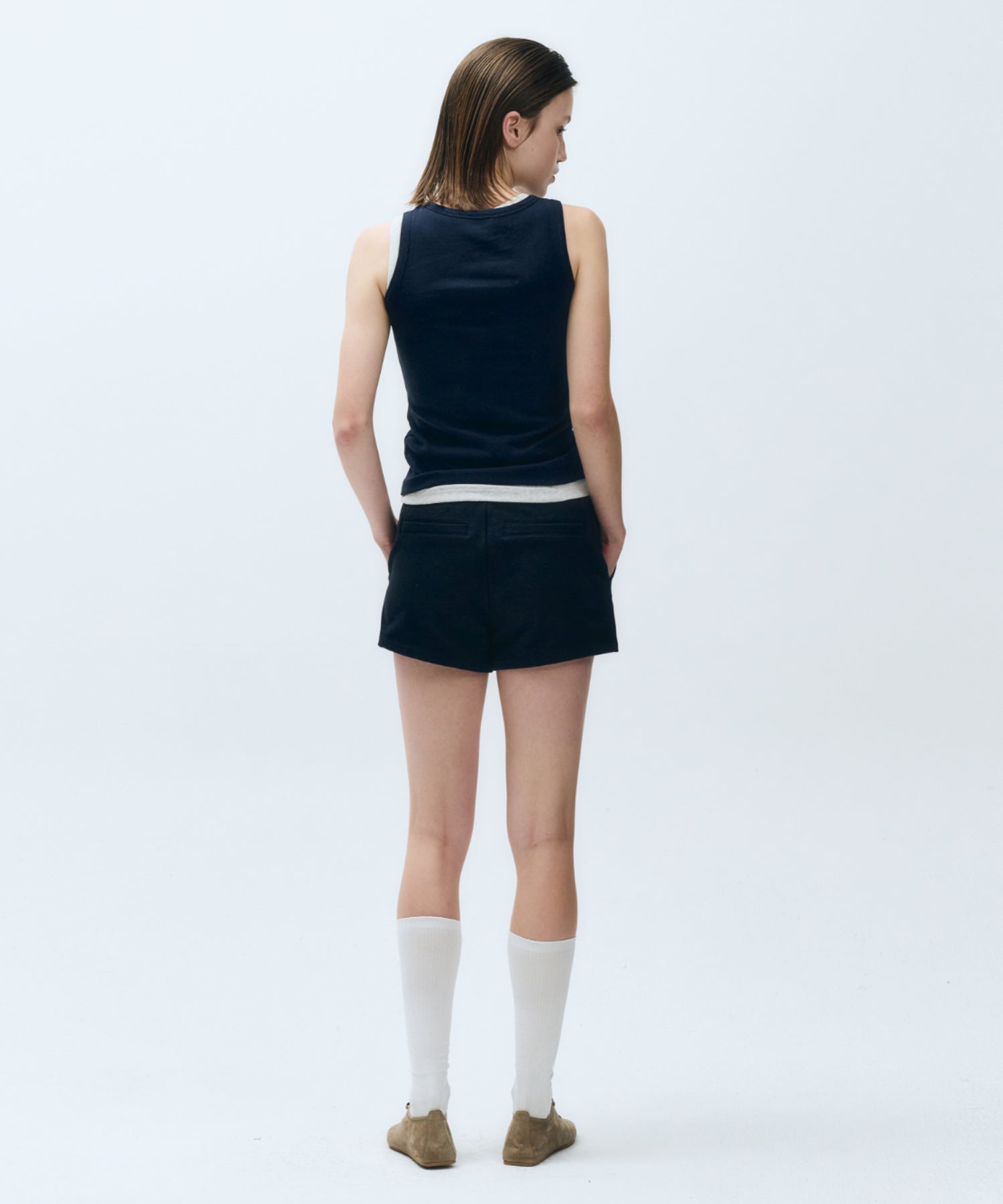 W BASIC SWEAT SHORTS