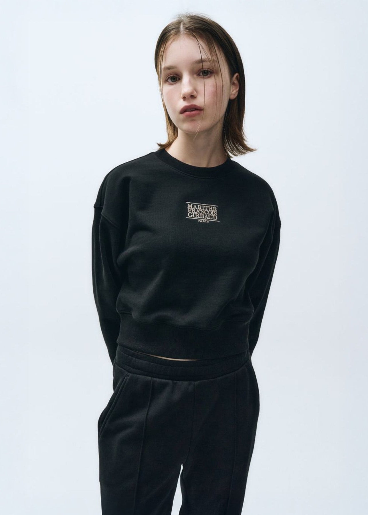 W SMALL CLASSIC LOGO CROP SWEATSHIRT