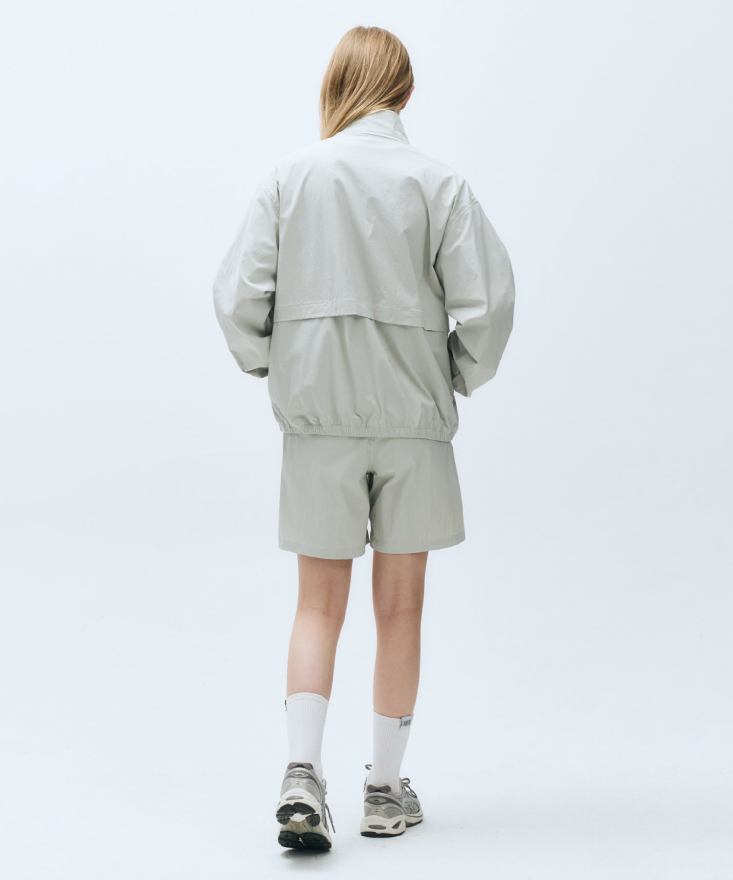 MOUVEMENT NYLON HALF PANTS