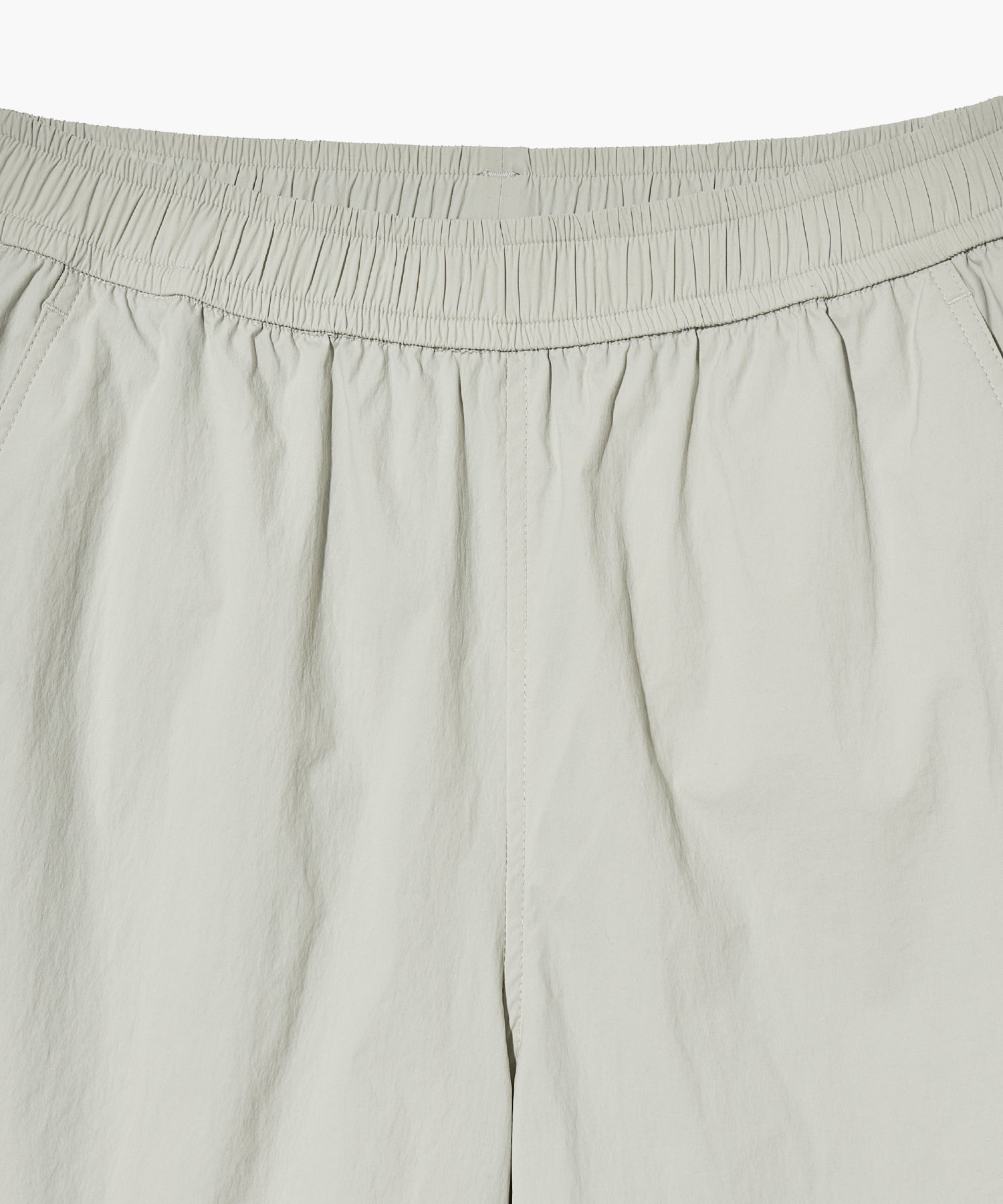 MOUVEMENT NYLON HALF PANTS