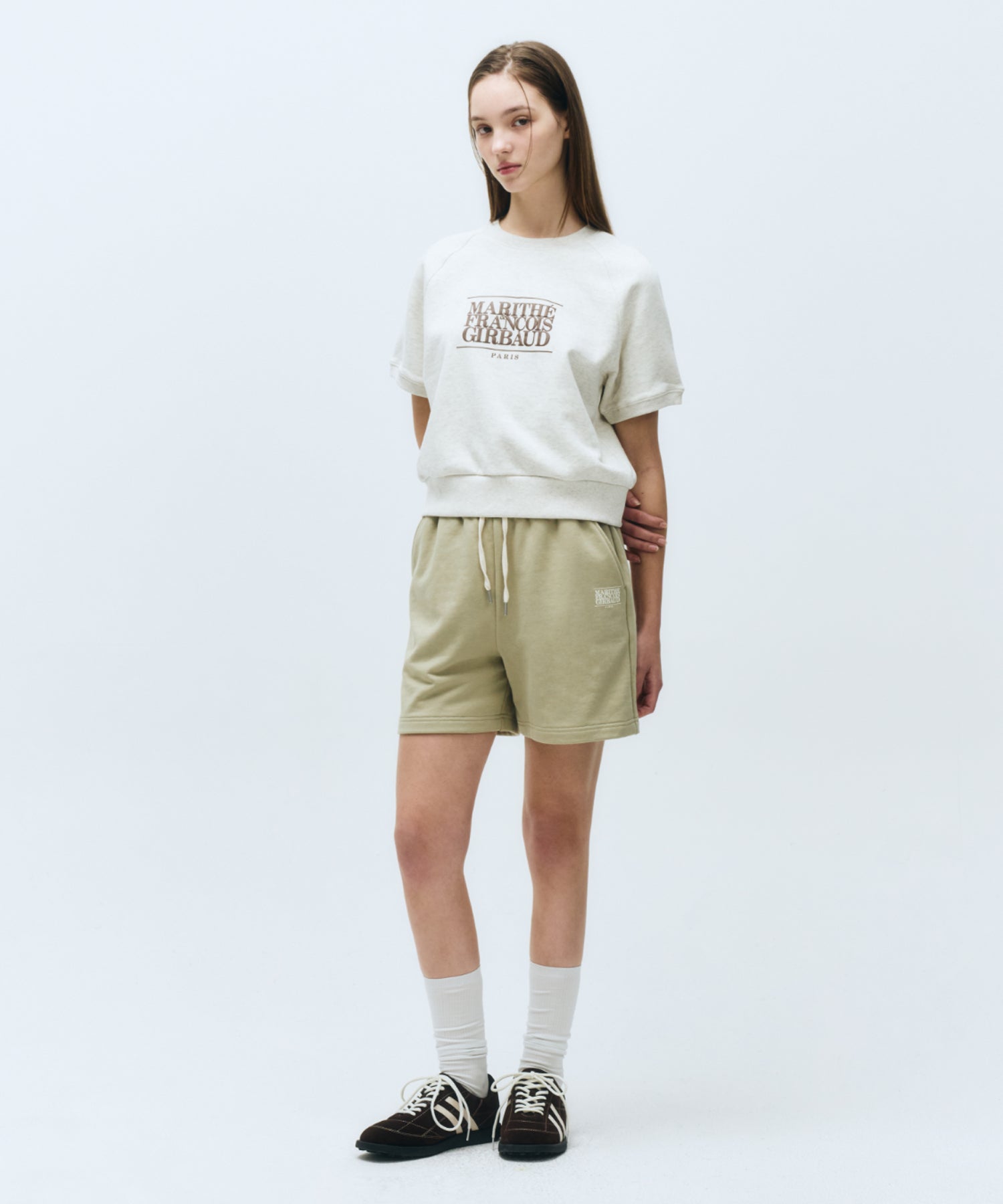 W CLASSIC LOGO SWEAT SHORTS