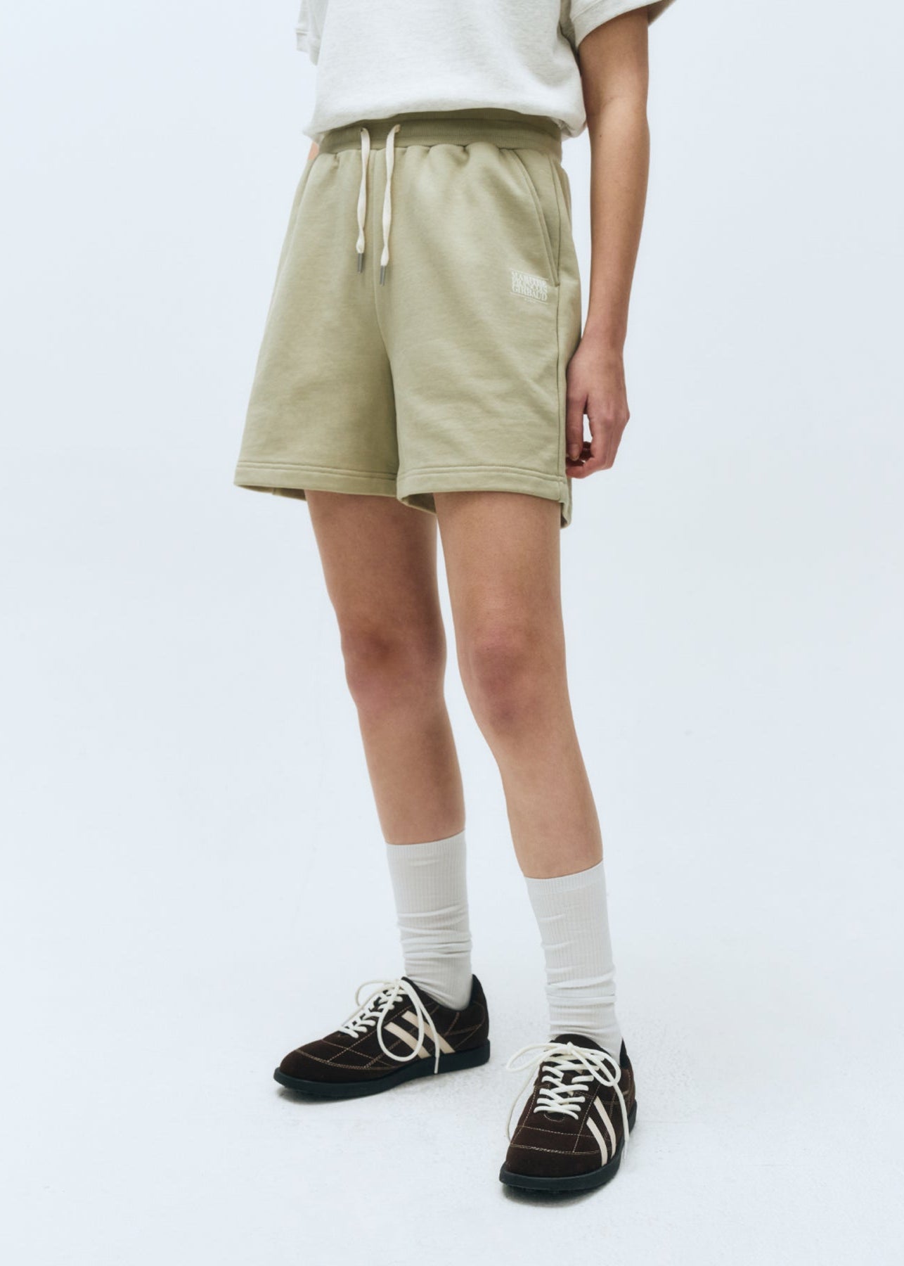 W CLASSIC LOGO SWEAT SHORTS