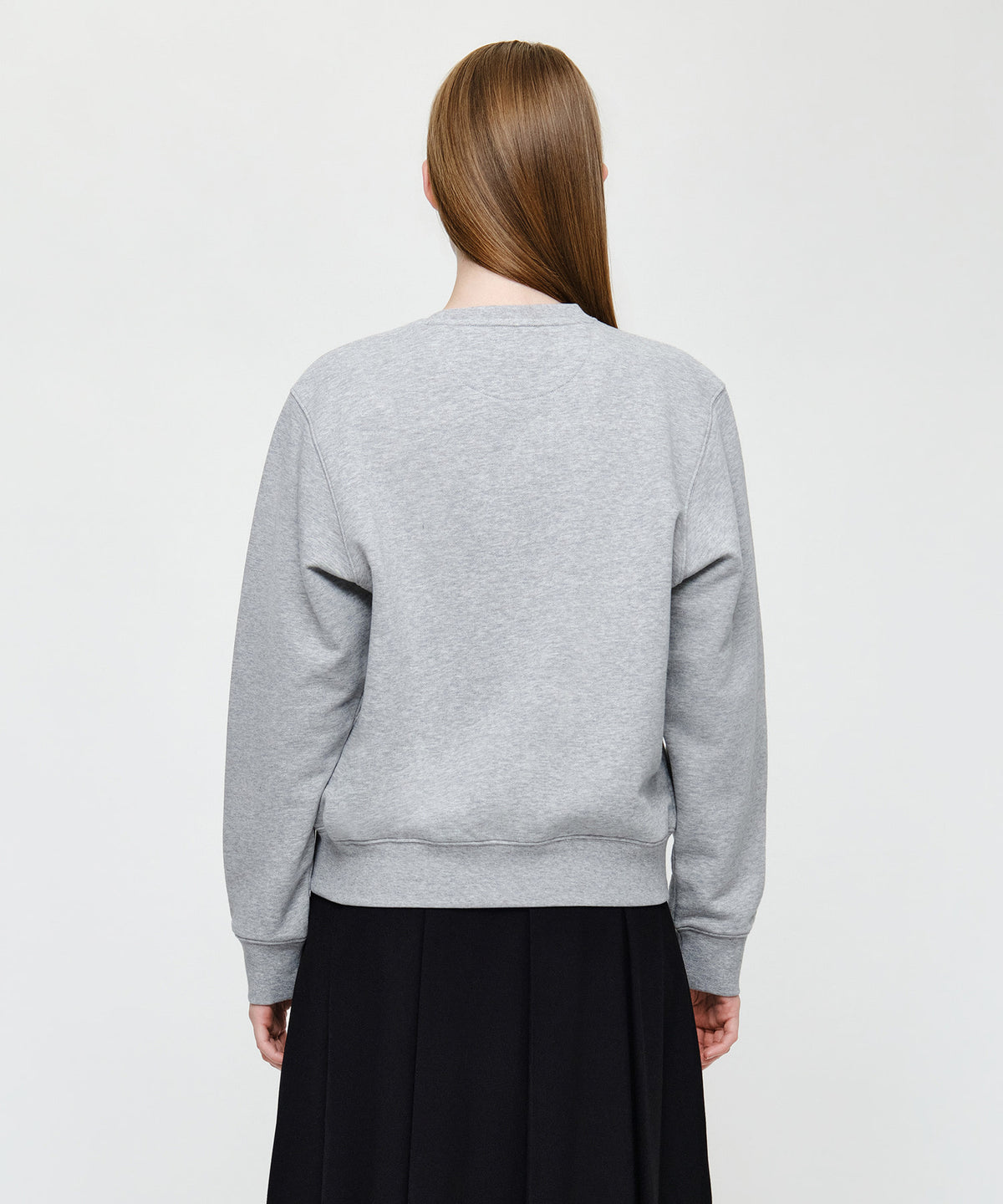 [REGEN] CLASSIC LOGO CHECK APPLIQUE SWEATSHIRT